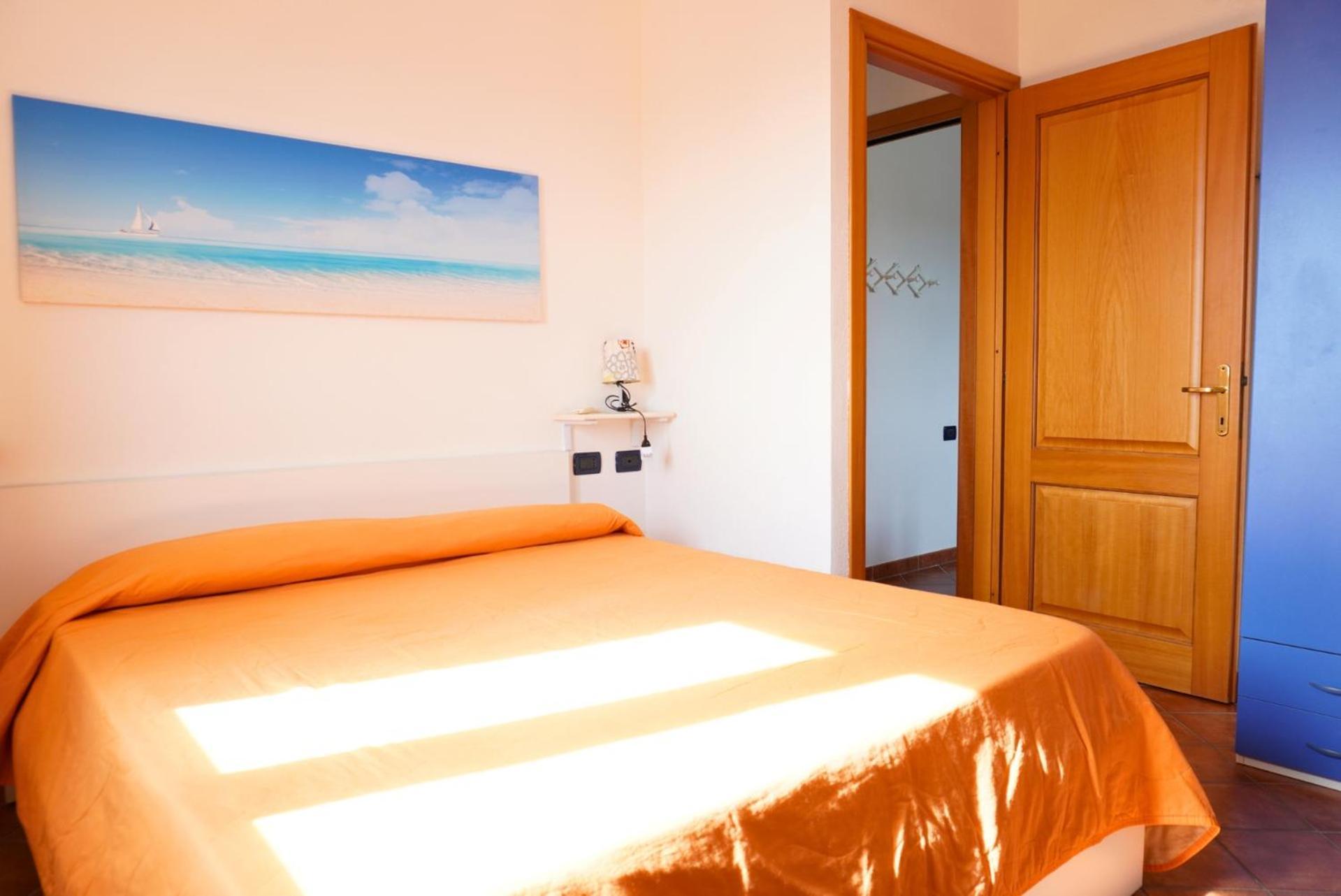 拉卡勒塔Le Residenze Blu Sardinia公寓式酒店 外观 照片